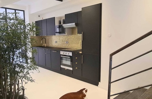 Mantega Condo | Modern Loft Jordan with Private Garage and Family Amenities