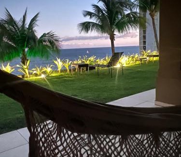 Rio Vermelho Apartment | Cozy Loft Lodge - Oceanfront Suite with Pool & Pet Friendly