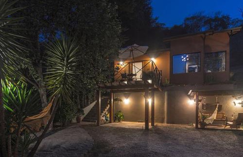 Santo Antonio do Pinhal Apartment | Discover LOFT LUZ: 4-Star Stay with Hot Tub & 9.9 Rating