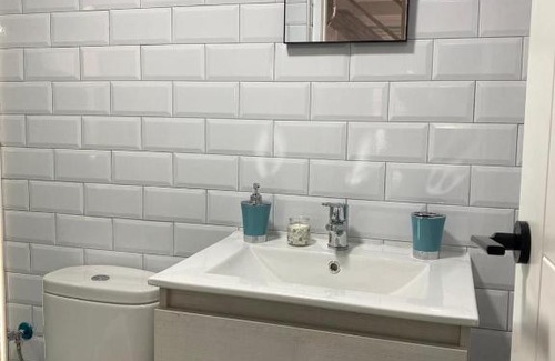 Maracena Apartment | Elegant Loft Manuel de Falla - Pet Friendly & Family Welcoming