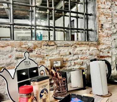 Pre Apartment | Discover LOFT MEDIEVALE: Pet-Friendly Getaway Rated 9.5