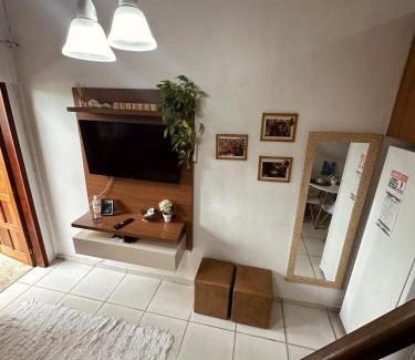 Verolme House | Cozy Loft Menor with Air Conditioning, Pet-Friendly Stay