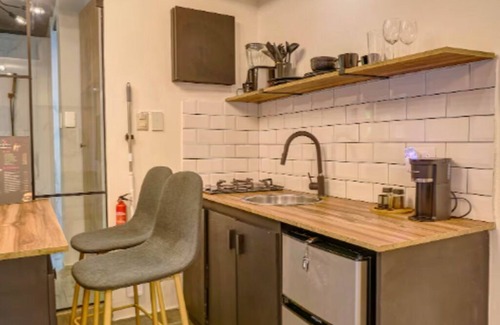 Ciudad Universitaria Apartment | Loft minimalista con vistas al mar y bañera en Santo Domingo with AC, WiFi