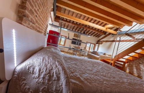 Mirano Apartment | Experience Loft Mirano Tre - Guest Rated 9.3/10!