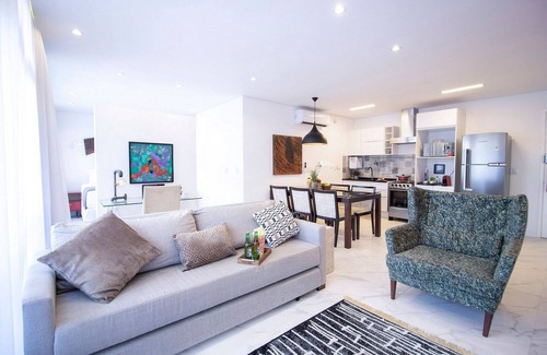 Alto de Pinheiros Apartment | Modern Loft with AC Near Praça Pôr do Sol - Pet Friendly