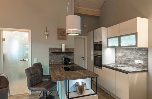 Muritz Apartment | Exquisite Loft on the Müritz Banks with Oceanfront Views