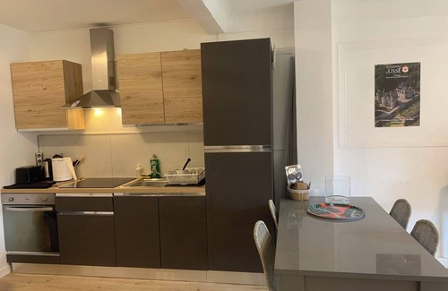 Tours Apartment | Pet Friendly Loft by Tours and Cher River Awaits You