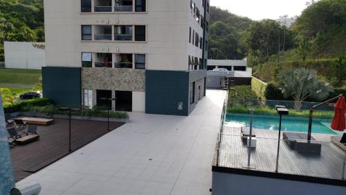 Itajai Apartment | Family-Friendly Loft Praia Brava with Pool & Ocean Views