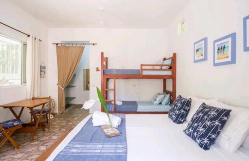 Praia da Fortaleza House | Loft Praia Brava: Oceanfront Suite with Private Gourmet Area