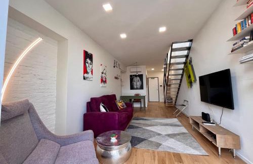 Province of Messina Apartment | Inviting Loft Real: Oceanfront Stay with Breakfast Included
