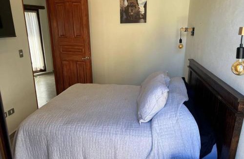 Santeagueda House | Exceptional Loft River: Family-Friendly with Breakfast Included