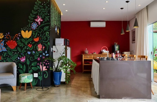 Old Town Apartment | Unique Romantic Loft on Rua Direita for Memorable Stays