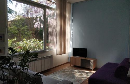 Crescenzago Apartment | Explore Loft Sottolalbero: Child-Friendly & Highly Rated 9.1
