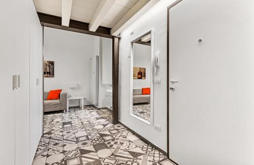 Tricolore Apartment | Inviting Loft Spritz: Pet and Child-Friendly Retreat