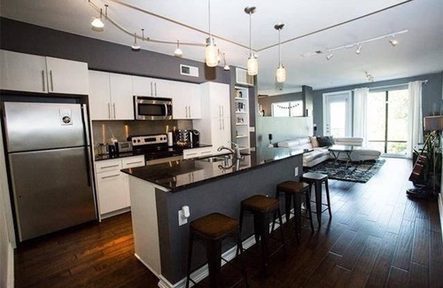 Oak Lawn House | Stylish LOFT Condo Minutes from Uptown/Downtown Attractions