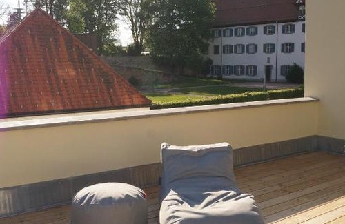 Villingen-Schwenningen Apartment | Stylish 3 Room Apartment with Terrace & Family-Friendly Amenities