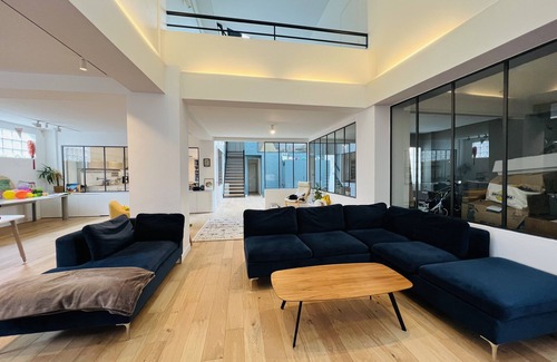 Malakoff House | Elegant Triplex Loft Near Paris with Ocean View & Spa