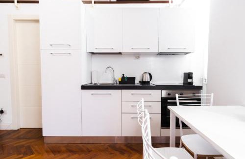 Downtown Apartment | Stylish Loft in Varese - IXIHOME with 8.9/10 Rating