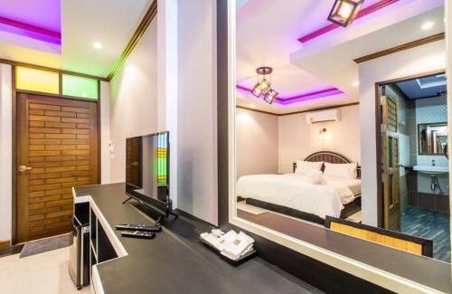 Ko Lanta Resort | Discover Loft Vintage Chalet Resort: Family-Friendly Retreat