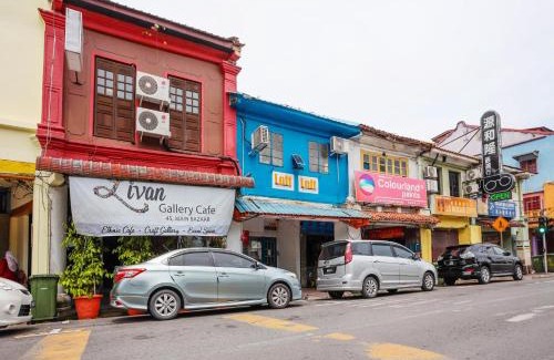 Kampung Lintang House | Child-Friendly Loft Waterfront in Kuching, Sarawak