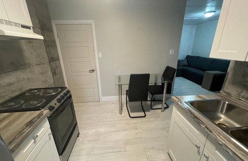 Rouyn-Noranda Apartment | Loft with a sofa bed (Le Convivial)