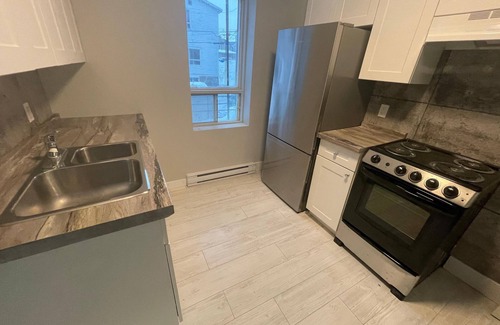 Rouyn-Noranda Apartment | Loft with a sofa bed (Le Convivial)