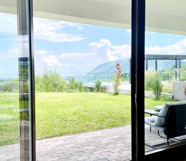 Brasov Apartment | Loft with garden city view and garage