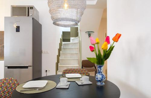El Molinillo Apartment | Experience Comfort at LOFT2STAY.COM - 4-Star Accommodations