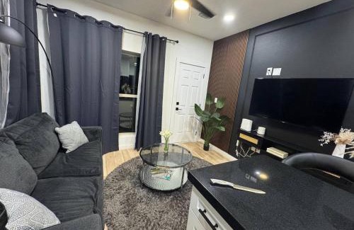 Arlington House | Lofts at Arlington Unit 9