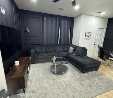 Arlington House | Lofts at Arlington Unit 4