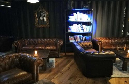 Vahrenwald-List Hotel | Pet-Friendly LOFTSTYLE Hotel Hannover: Perfect for Families