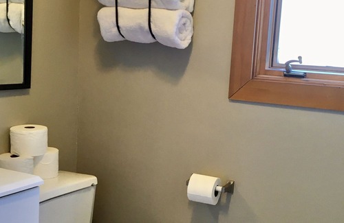 Central Oregon Cottage | Family-Friendly Lofty Cottage - 9.6/10 Guest Rated!