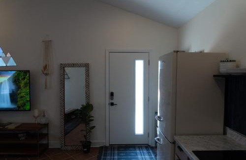 Pine Castle House | Relaxing Lofty Dreams B&B near Disney & Universal