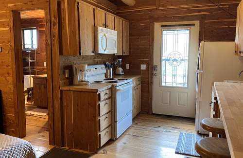 Prairie Lea Cabin | Family-Friendly Log Cabin 4 at Son's Blue River Camp