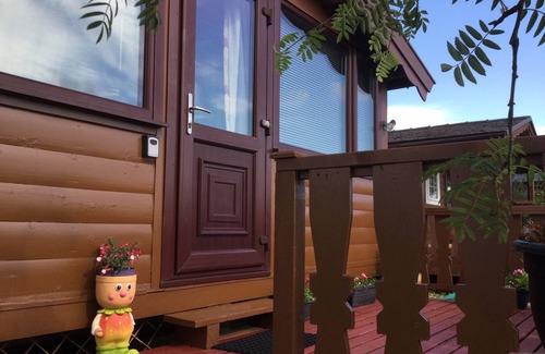 Bronaber Cabin | Relaxing Log Cabin Retreat in Snowdonia National Park