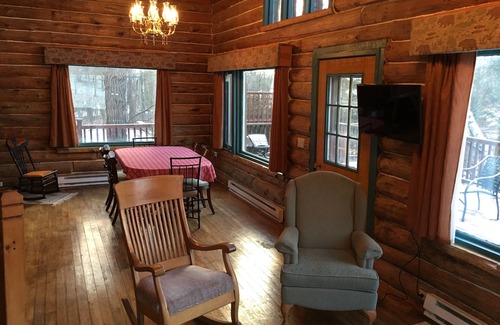 Park Rapids House | Cozy Log Cabin at Bolton Bay: Family & Pet Friendly Retreat