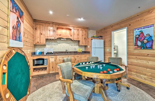 Payson Cottage | Cozy Log Cabin in Payson with Scenic Deck & Creek Views