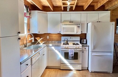 Danforth Cabin | Cozy Log Cabin Near East Grand Lake with Kitchen Access