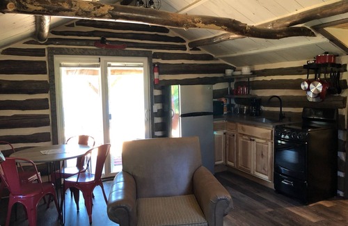Tomahawk Cabin | Lakefront 1-Bedroom Cabin Retreat at Mama Bear, Lake Alice