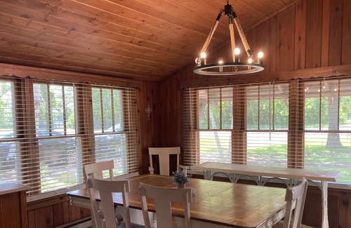 Detroit Lakes Cabin | Log Cabin on Lake Sallie