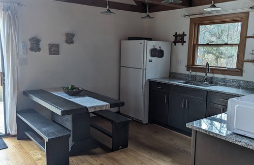 Berkeley Springs Cabin | Tranquil Log Cabin on Sleepy Creek with Ocean Views