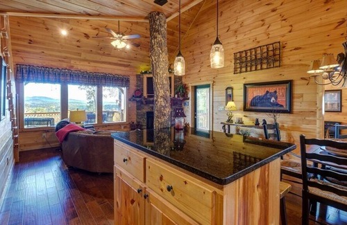 Murphy Cabin | Cozy Log Cabin with Mountain Views & Fire Pit Retreat