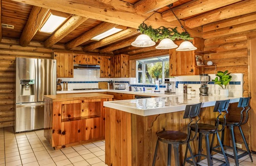 Coarsegold House | Inviting Log Cabin with Pool, Spa & Game Room for 20