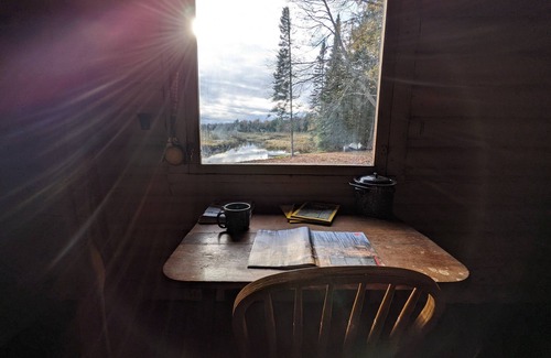 Gerrish Township Cabin | Cozy Log Cabin with Sauna by Higgins Lake