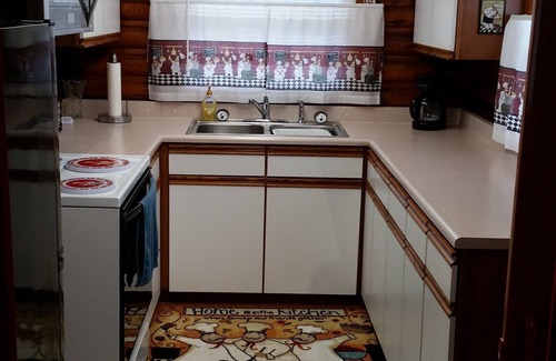 Millersport Cabin | Discover the Ideal Log Cabin Waterfront Getaway at Buckeye Lake