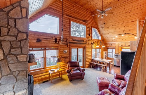 Sylva House | Cozy Log Cabin with Mountain Views & Movie Room
