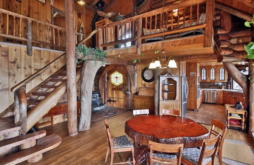 Langley House | Log Castle - Beachfront Retreat with Scenic Mountain Views