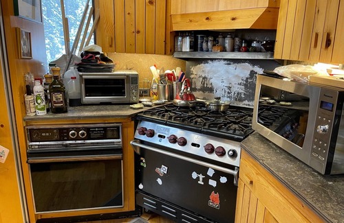 Wilson House | Cozy Log Home in Jackson Hole, Near Grand Teton & Yellowstone