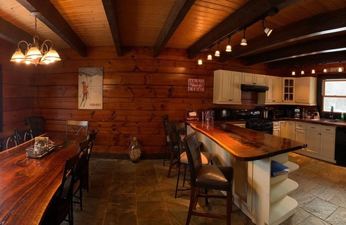Mount Holly Ski Chalet | Relaxing Log Home with Ocean View and Top Amenities