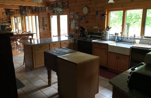 Tunkhannock House | Family Getaway: Log House by the Water with Pool & Fishing
